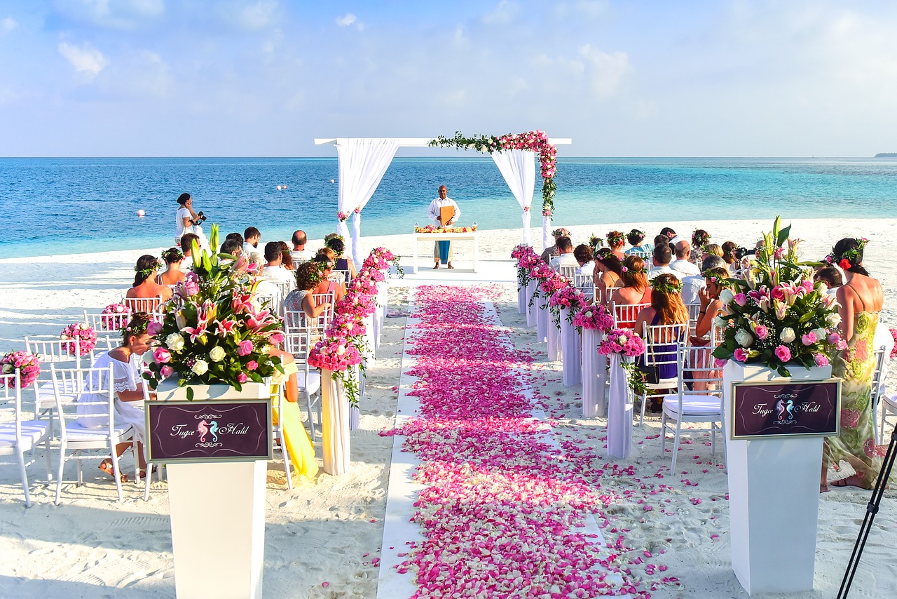 Top 5 Wedding Destinations for a Beach Wedding